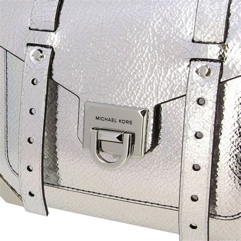 michael kors sac noir|michael kors manhattan silver bag.